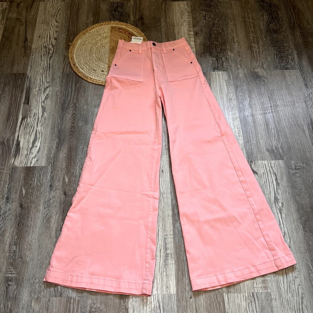 Wide-Leg Flare Jeans in Pink - Stylish High-Rise Fit